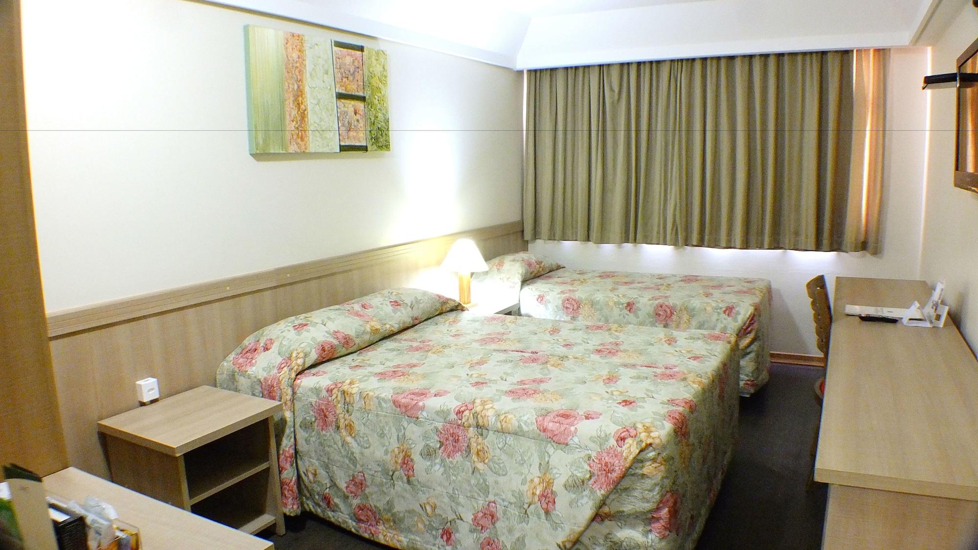 Hotel Golden Park Curitiba By Nacional Inn 外观 照片
