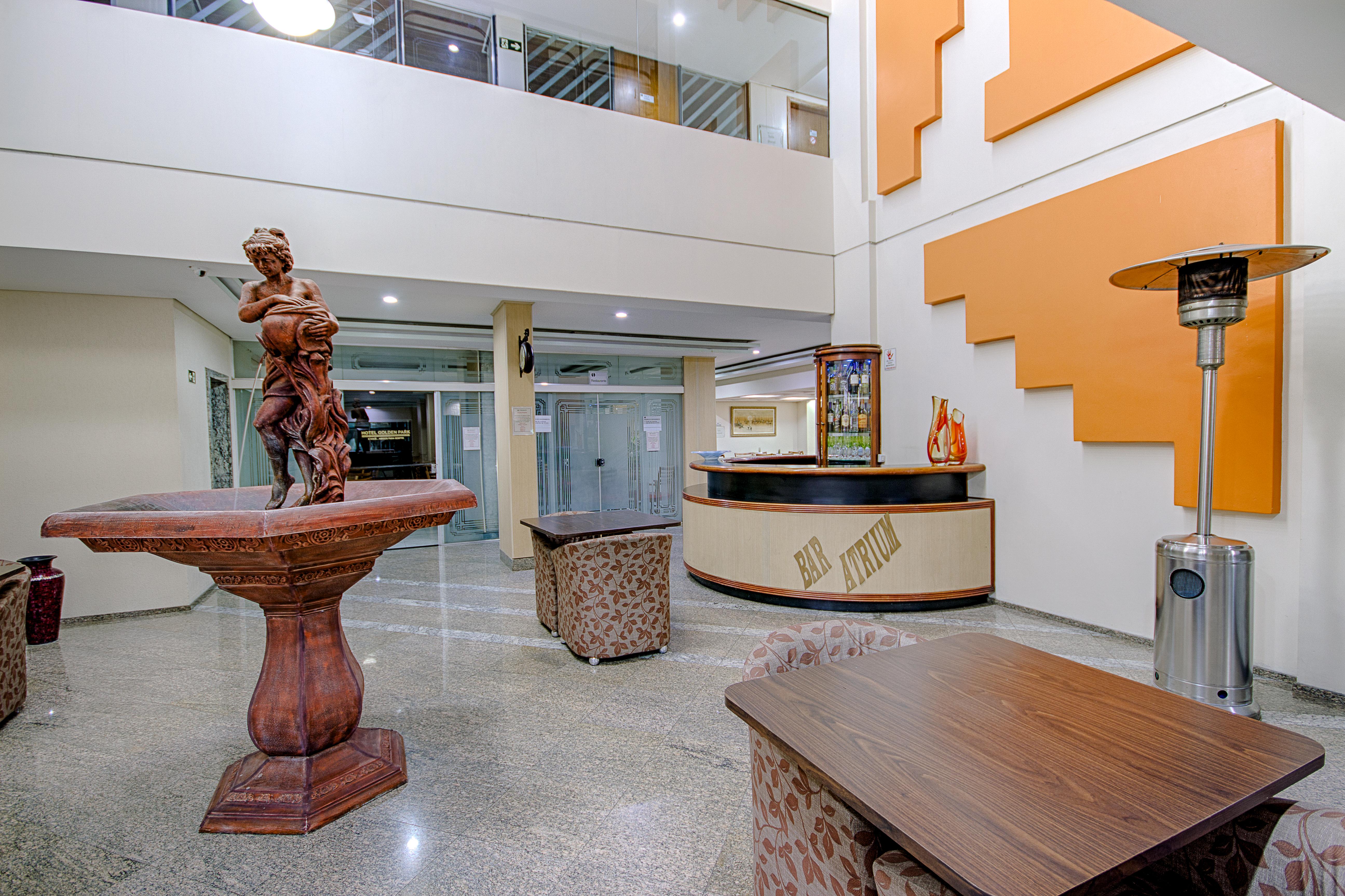 Hotel Golden Park Curitiba By Nacional Inn 外观 照片
