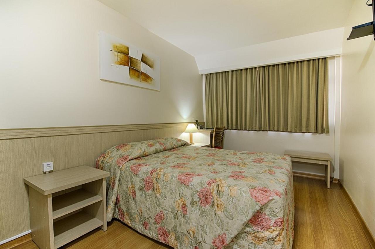 Hotel Golden Park Curitiba By Nacional Inn 外观 照片