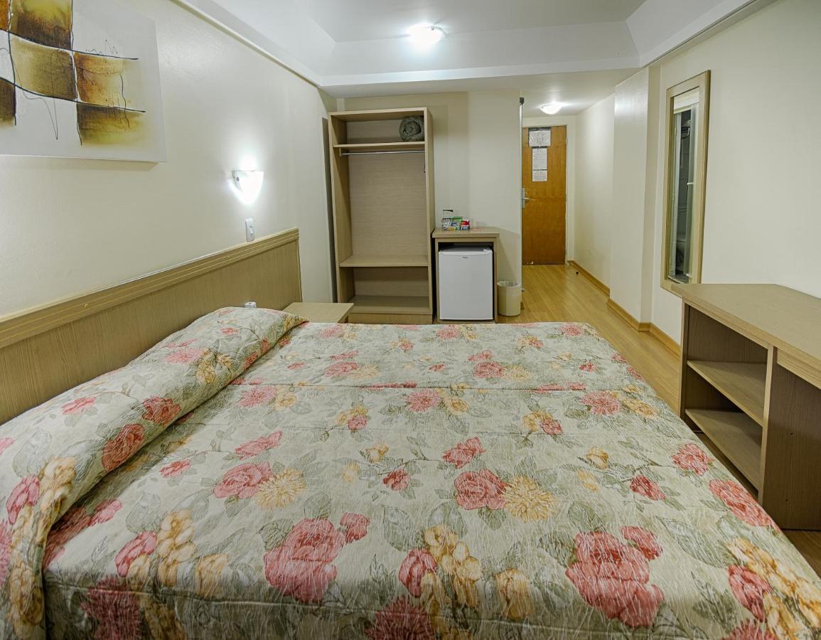 Hotel Golden Park Curitiba By Nacional Inn 外观 照片